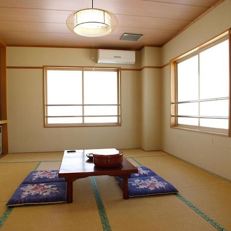 Hotel Elm Ishiuchi Minamiuonuma Esterno foto