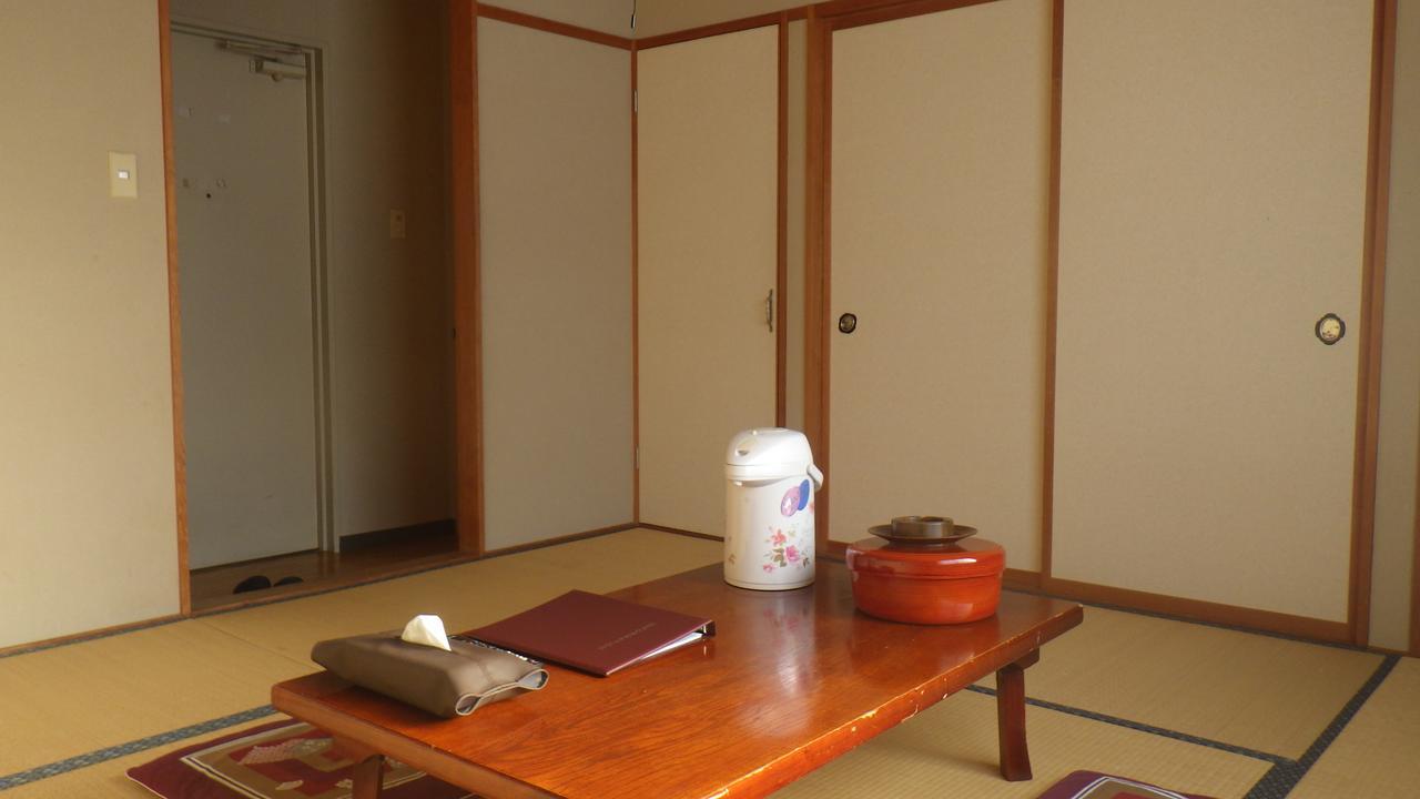 Hotel Elm Ishiuchi Minamiuonuma Esterno foto
